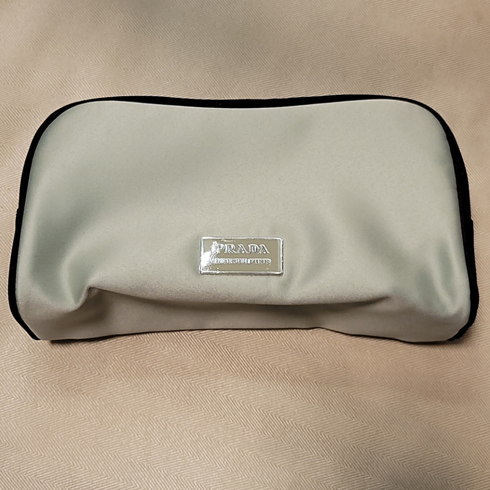 Prada 💄 cosmetic bag